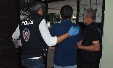 Mersin’de 'müstehcen yayın' operasyonu: 5 tutuklama