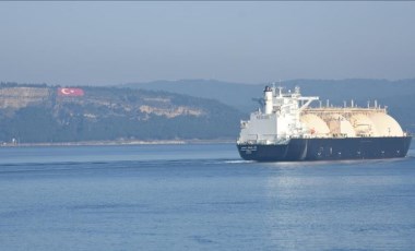 Cezayir'den gelen LNG gemisi Türkiye'ye ulaştı