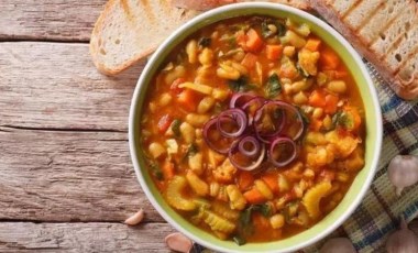 İtalya'nın gizli lezzeti: Ribollita çorbası tarifi