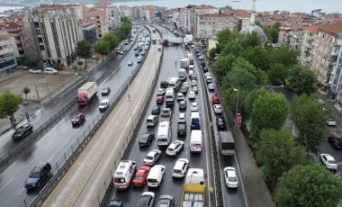 Avcılar'da TIR kazası: E5 Karayolu trafiğe kapatıldı!