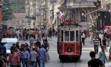 Son seçim anketinde dikkat çeken sonuçlar: CHP birinci parti oldu, geçim sorunu damga vurdu