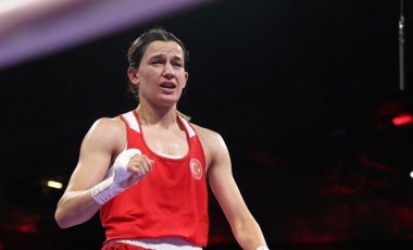 Bronz madalyayı garantiledik: Hatice Akbaş, Paris 2024'te yarı finalde!