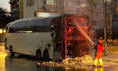 Beşiktaş'ta yolcu otobüsünde yangın çıktı!