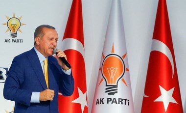 AKP yönetiminde 'anket' ve 'kimlik' gerginliği! Yapılan öneri Erdoğan'ı kızdırdı