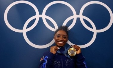 Simone Biles kimdir? Olimpiyat rekoru kıran Simone Biles kaç yaşında, nereli ve branşı ne? Simone Biles'ın kariyeri