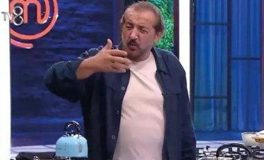 MasterChef'te talihsiz kaza: Mehmet Şef elini yaktı