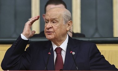 MHP lideri Devlet Bahçeli kitap çıkardı