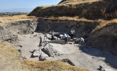 Arslantepe Höyüğü'nde 7 bin yıllık hayvan figürlü mühürler bulundu