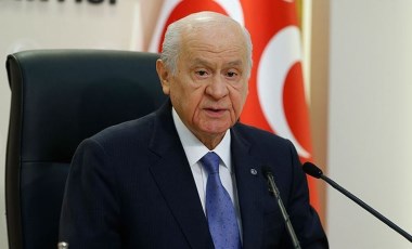 Bahçeli'nin hedefinde CHP var: 'Malazgirt Zaferi'ne rakip olarak Büyük Taarruzu göstermek...'