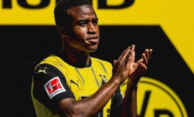 Nice, Youssoufa Moukoko'yu açıkladı!