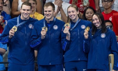 Rekorları altüst ettiler: Paris 2024 4x100 metre karışıkta zafer ABD'nin!