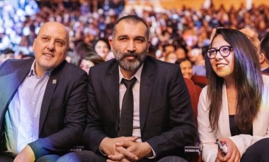 Barış Atay'dan ilk açıklama: Parti üyeliğim devam ediyor, oyunculuk kariyerime devam edeceğim