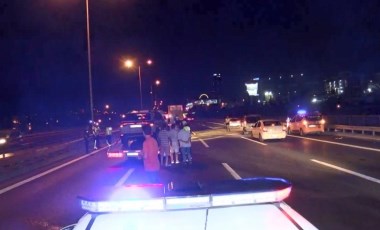 Beşiktaş TEM Otoyolu'nda zincirleme trafik kazası: 1'i ağır 3 yaralı