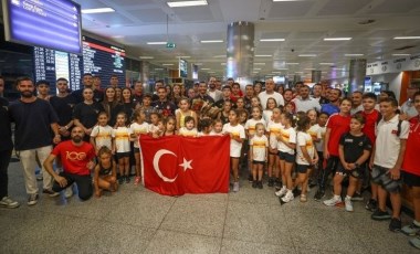 Göztepe, coşkuyla uğurladığı Ferhat’ı coşkuyla karşıladı