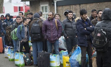 Hollanda'da 'göçmen' sorunu: OHAL ilan etmeye hazırlanıyor