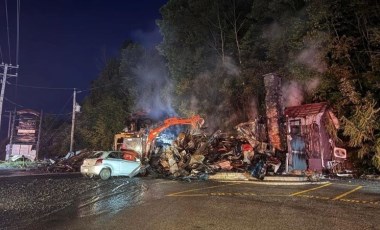 Kanada'da Türk ailenin restoranı kundaklandı