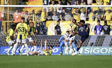 Fenerbahçe penaltı bekledi: Halil Umut Meler devam dedi!