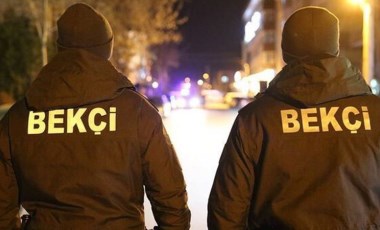 Bekçi, kendisini kolundan bıçaklayan 17 yaşındaki M.U'yu tabanca ile ayağından vurdu