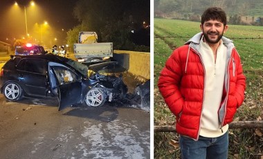 Düzce'de korkunç kaza: Park halindeki TIR'a çarpan otomobilin sürücüsü hayatını kaybetti