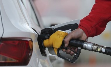 Benzine yine zam geliyor! 20 Eylül güncel akaryakıt fiyatları...