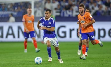 Schalke, 3-0 öne geçtiği maçı farklı kaybetti