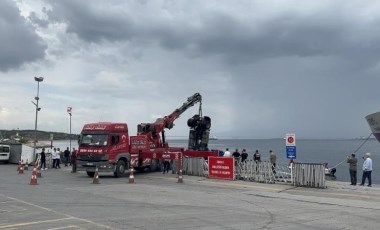 Kocaeli’de freni boşalan tır denize düştü