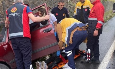 Zonguldak’ta feci kaza... Otomobil kanala düştü: 2 yaralı