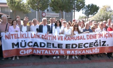 CHP, Antalya İl Milli Eğitim Müdürlüğü önünde açıklama yaptı