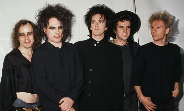 'The Cure' müzik grubundan 16 yıl sonra yeni şarkı