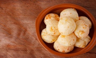 Latin Amerika'nın lezzet bombası: Pão de Queijo Tarifi