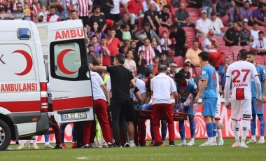 Hastaneye kaldırıldı: Samsunspor - Göztepe maçında korkutan sakatlık!