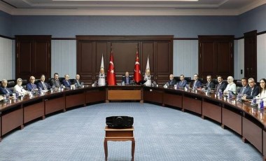 AKP MKYK toplandı