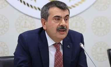 Bakan Yusuf Tekin: Okullar pazartesi 'Çanakkale'den Gazze'ye Vatan Savunması' dersi ile başlayacak