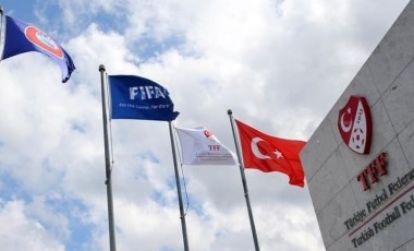 TFF Tahkim Kurulu, Antalyaspor Başkanı Boztepe'ye verilen cezalarda indirime gitti