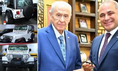 Bahçeli'den MYK üyesi Ali Uçak'a 'klasik araç' hediyesi