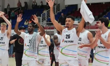 Aliağa Petkimspor, Yalovaspor Basketbol'u 28 farkla yendi