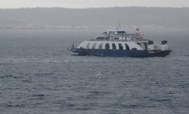 Çanakkale'de bazı feribot seferleri iptal edildi!