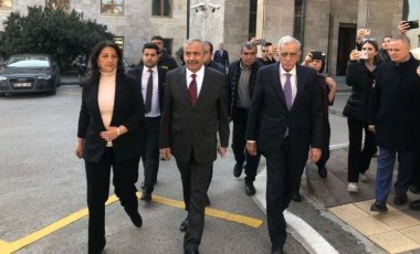 Son Dakika... DEM Parti heyeti, Numan Kurtulmuş ile buluştu