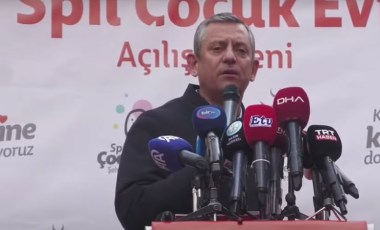 Özgür Özel'den asgari ücret çıkışı: 'Yeni yılda çalışanın cebine para konulmadı, alındı'