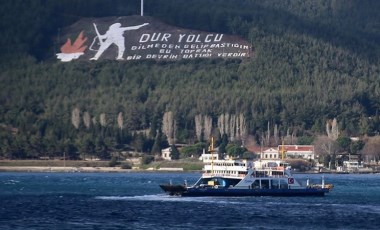 Çanakkale'de 'fırtına' etkisi: Bazı feribot seferleri iptal edildi