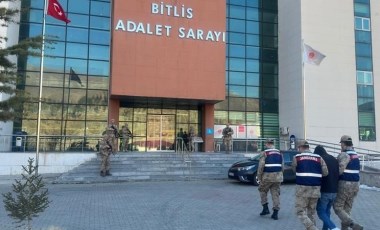 MİT ve jandarmadan ortak operasyon: Suriyeli terörist Bitlis'te yakalandı