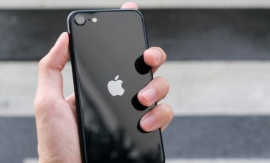 Apple'dan yeni hamle: En ucuz iPhone modeli geliyor! Çıkış tarihi belli oldu...