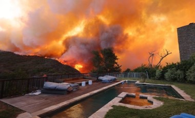 California'daki yangın genişledi: Los Angeles’ta OHAL ilan edildi