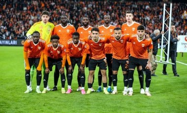 Adanaspor 4 futbolcusuyla yollarını ayırdı!