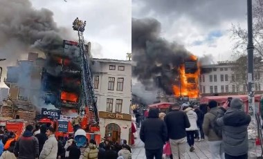 Son dakika... Tarihi Mısır Çarşısı'nın yanında korkutan yangın!