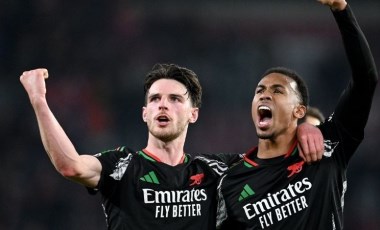 Arsenal Hollanda'da gol oldu yağdı!