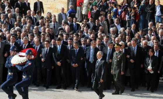 CHP heyetinden Anıtkabir ziyareti