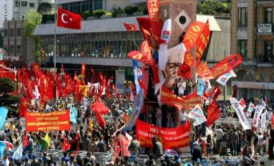 32 yıl sonra Taksim