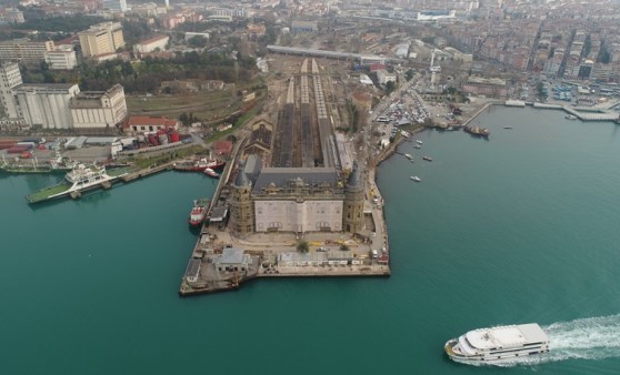 Haydarpaşa Garı'nın çatı restorasyonu tamamen bitti