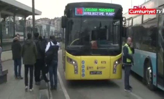 Ayrılık Çeşmesi istasyonu geçici olarak kapatıldı